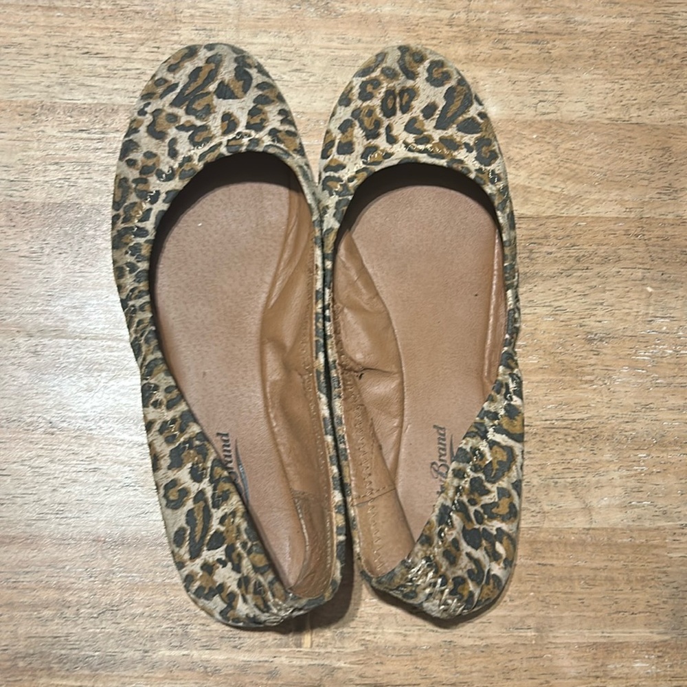 Cheetah print, lucky brand, flats. Size 7.5
